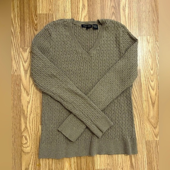 Jeanne Pierre Sweater size Medium - Picture 4 of 9